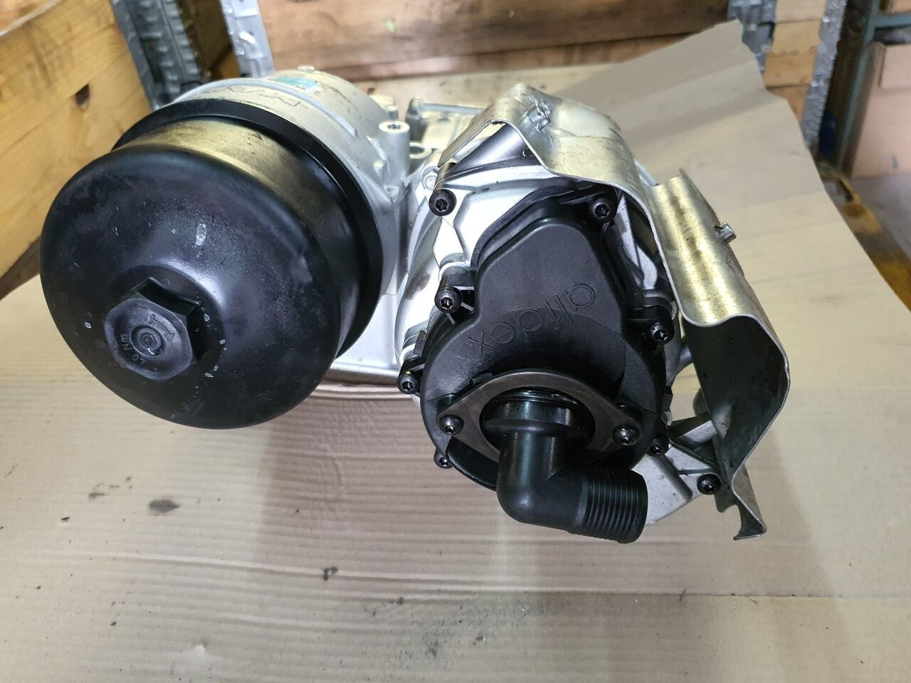 Mann-Filter MAN EURO 6 TGA TGX MAN TGX / TGS Euro 6 truck - Eļļas filtrs - Kravas automašīna: foto 3 Mann-Filter MAN EURO 6 TGA TGX MAN TGX / TGS Euro 6 truck - Eļļas filtrs - Kravas automašīna: foto 3