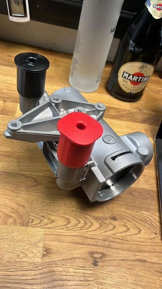 NOWY ZAWÓR PARKUJĄCO LUZUJĄCY WABCO 9710029100 - Bremžu vārsts - Kravas automašīna: foto 1 NOWY ZAWÓR PARKUJĄCO LUZUJĄCY WABCO 9710029100 - Bremžu vārsts - Kravas automašīna: foto 1