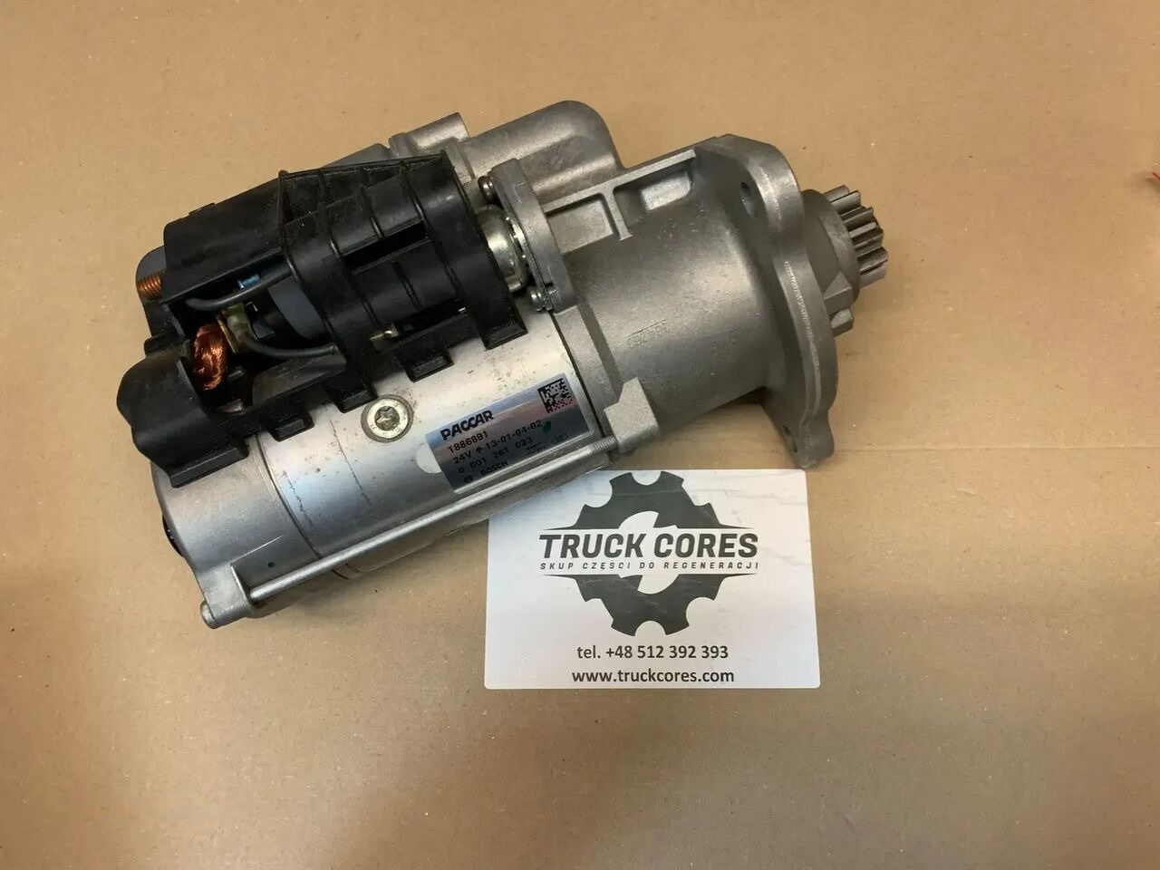 Nowy 24v 6kW DAF TEMSA SOLARIS 2134699 PACCAR BOSCH 0001261023 - Starteris - Kravas automašīna: foto 1 Nowy 24v 6kW DAF TEMSA SOLARIS 2134699 PACCAR BOSCH 0001261023 - Starteris - Kravas automašīna: foto 1