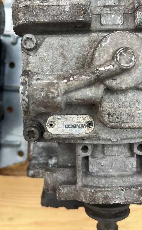 WABCO 4800200020 MAN TGL TGM truck - Bremžu vārsts - Kravas automašīna: foto 2 WABCO 4800200020 MAN TGL TGM truck - Bremžu vārsts - Kravas automašīna: foto 2