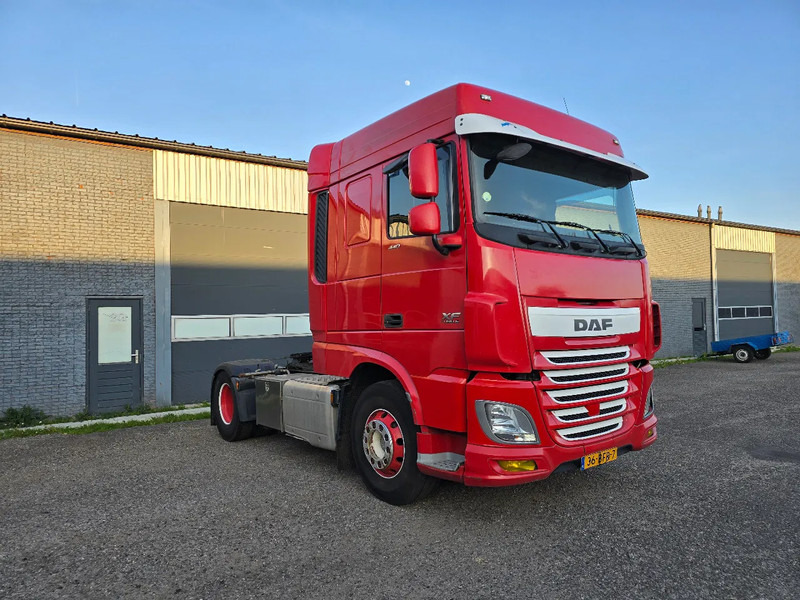 DAF XF 440 Euro 6 2015 - Vilcējs: foto 3 DAF XF 440 Euro 6 2015 - Vilcējs: foto 3