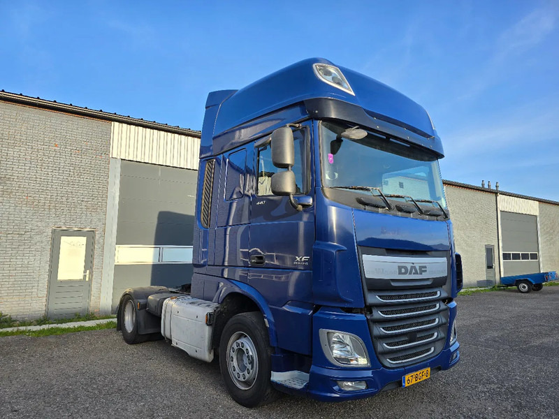 DAF XF 440 SSC Holland 440 - Vilcējs: foto 3 DAF XF 440 SSC Holland 440 - Vilcējs: foto 3
