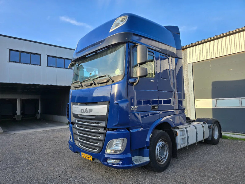 DAF XF 440 SSC Holland 440 - Vilcējs: foto 1 DAF XF 440 SSC Holland 440 - Vilcējs: foto 1