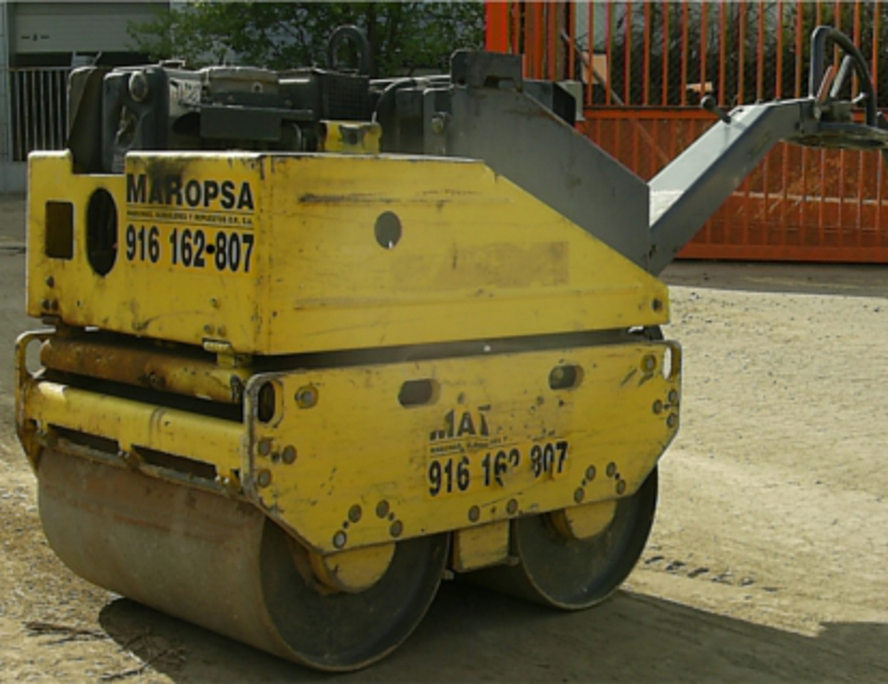 Compactador Manual Bomag BW 65H - Mini-veltnis: foto 1 Compactador Manual Bomag BW 65H - Mini-veltnis: foto 1