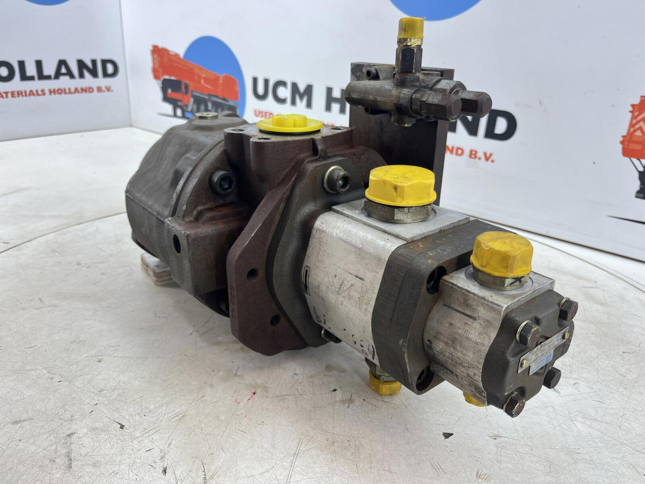 Compact truck CT.2 Axial piston pump - Hidrauliskais sūknis - Celtnis: foto 1 Compact truck CT.2 Axial piston pump - Hidrauliskais sūknis - Celtnis: foto 1
