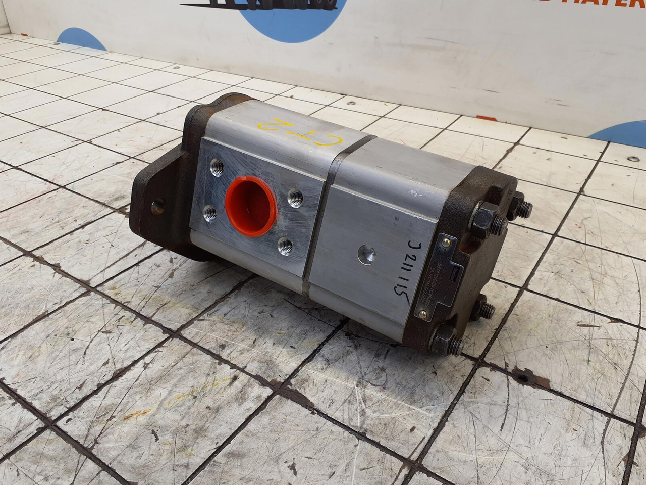 Compact truck CT-2 Dual gear pump - Hidrauliskais sūknis - Celtnis: foto 1 Compact truck CT-2 Dual gear pump - Hidrauliskais sūknis - Celtnis: foto 1