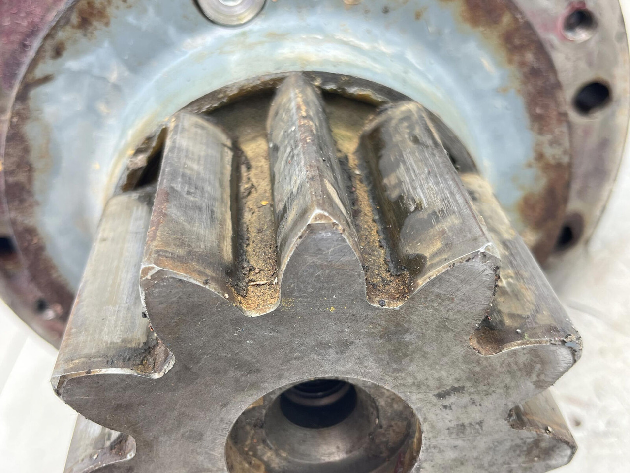 Sānpārvads - Celtnis Compact truck CT.2 Slewing gear: foto 9