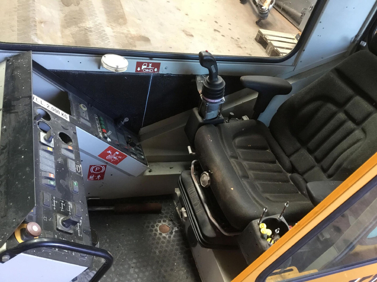 FAUN ATF 45-3 upper cabin - Kabīne - Autoceltnis: foto 4 FAUN ATF 45-3 upper cabin - Kabīne - Autoceltnis: foto 4