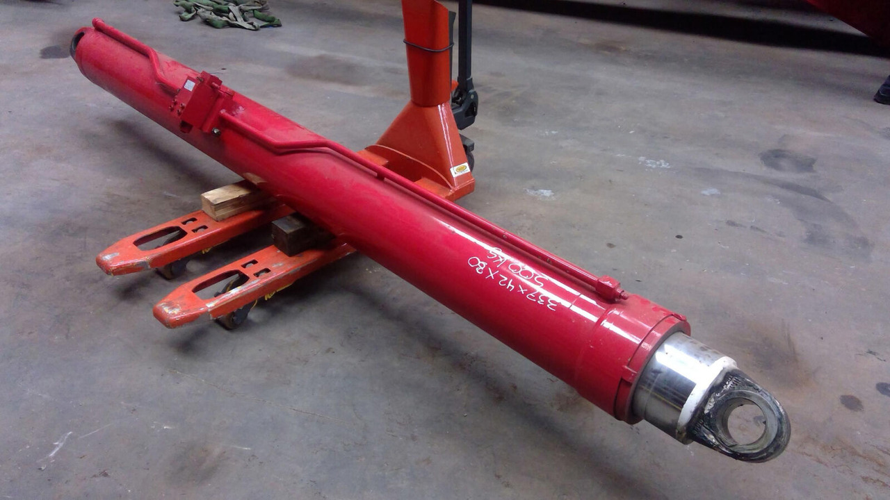 FAUN ATF 50G-3 boom lift cylinder - Hidrauliskais cilindrs - Autoceltnis: foto 1 FAUN ATF 50G-3 boom lift cylinder - Hidrauliskais cilindrs - Autoceltnis: foto 1