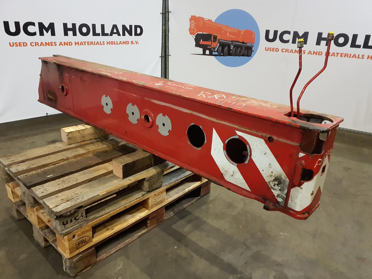 FAUN ATF 50G-3 outrigger beam rear - Piekare - Celtnis: foto 1 FAUN ATF 50G-3 outrigger beam rear - Piekare - Celtnis: foto 1