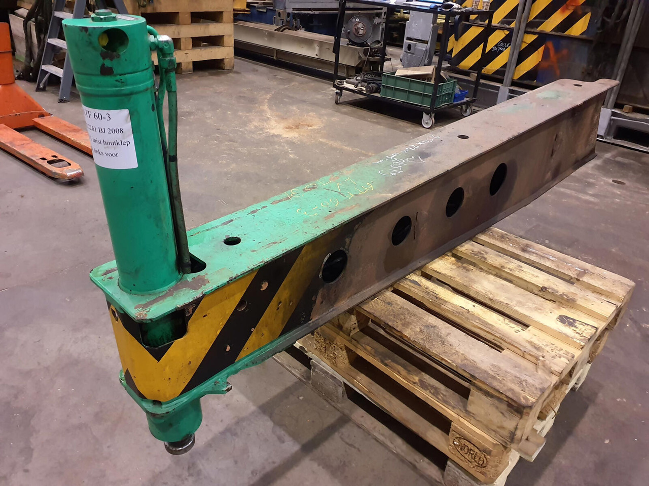 FAUN ATF 60-3 front outigger beam - Piekare - Autoceltnis: foto 2 FAUN ATF 60-3 front outigger beam - Piekare - Autoceltnis: foto 2