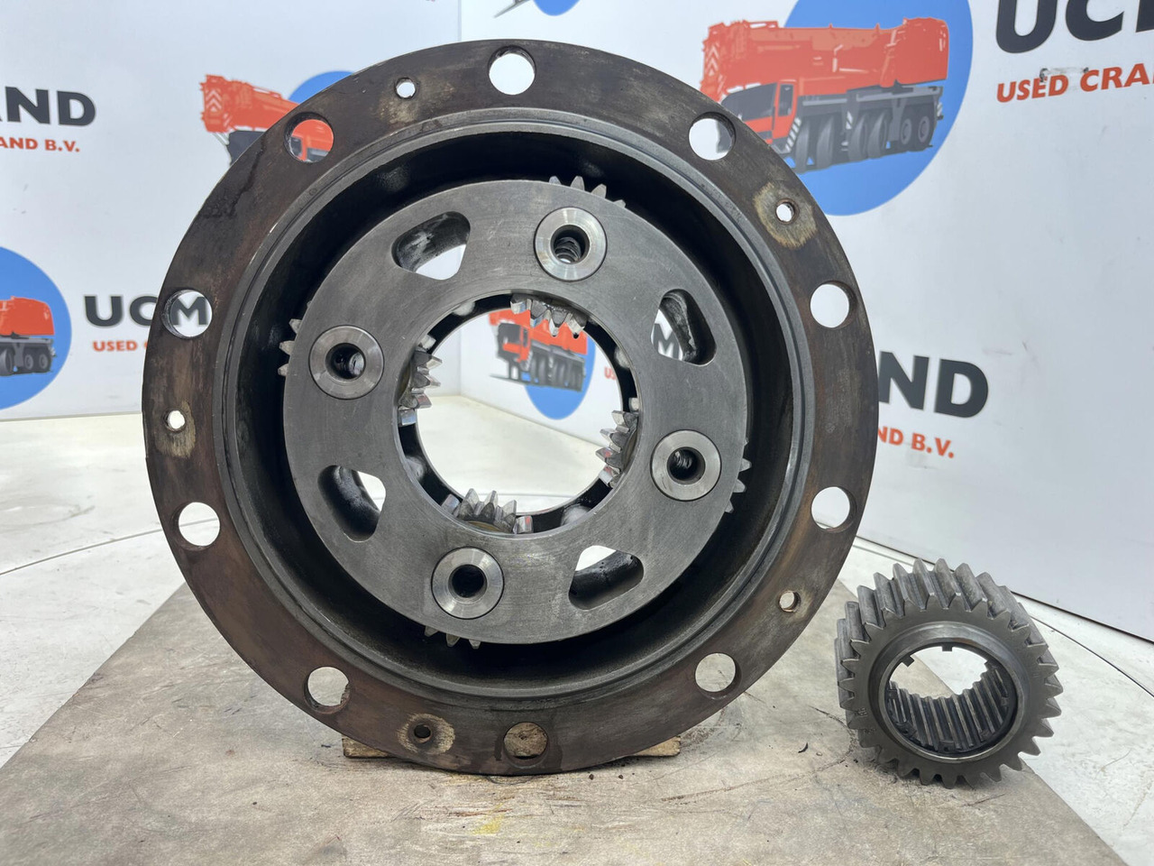 FAUN HK 40 planetary gear 27-18-65-24-4pl-H64-24 - Sānpārvads - Autoceltnis: foto 4 FAUN HK 40 planetary gear 27-18-65-24-4pl-H64-24 - Sānpārvads - Autoceltnis: foto 4