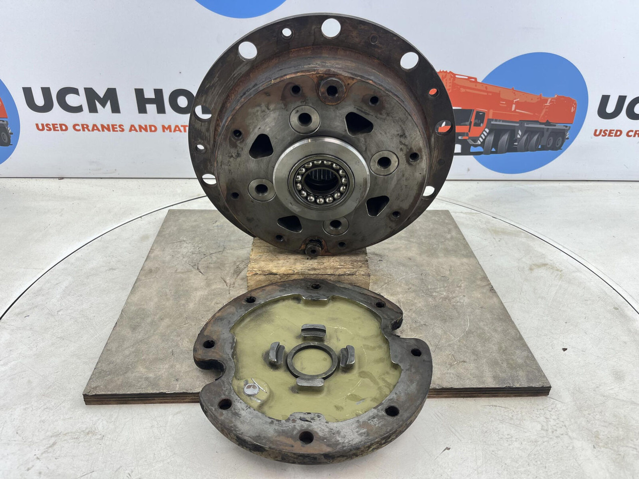 FAUN HK 40 planetary gear 27-18-65-24-4pl-H64-24 - Sānpārvads - Autoceltnis: foto 1 FAUN HK 40 planetary gear 27-18-65-24-4pl-H64-24 - Sānpārvads - Autoceltnis: foto 1