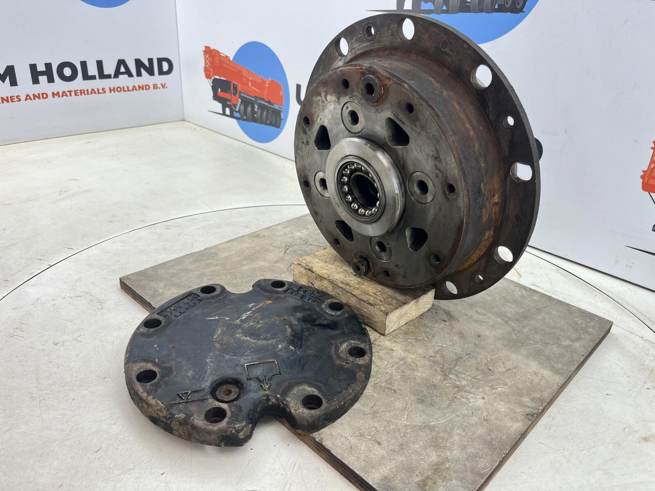 FAUN HK 40 planetary gear 27-18-65-24-4pl-H64-24 - Sānpārvads - Autoceltnis: foto 2 FAUN HK 40 planetary gear 27-18-65-24-4pl-H64-24 - Sānpārvads - Autoceltnis: foto 2