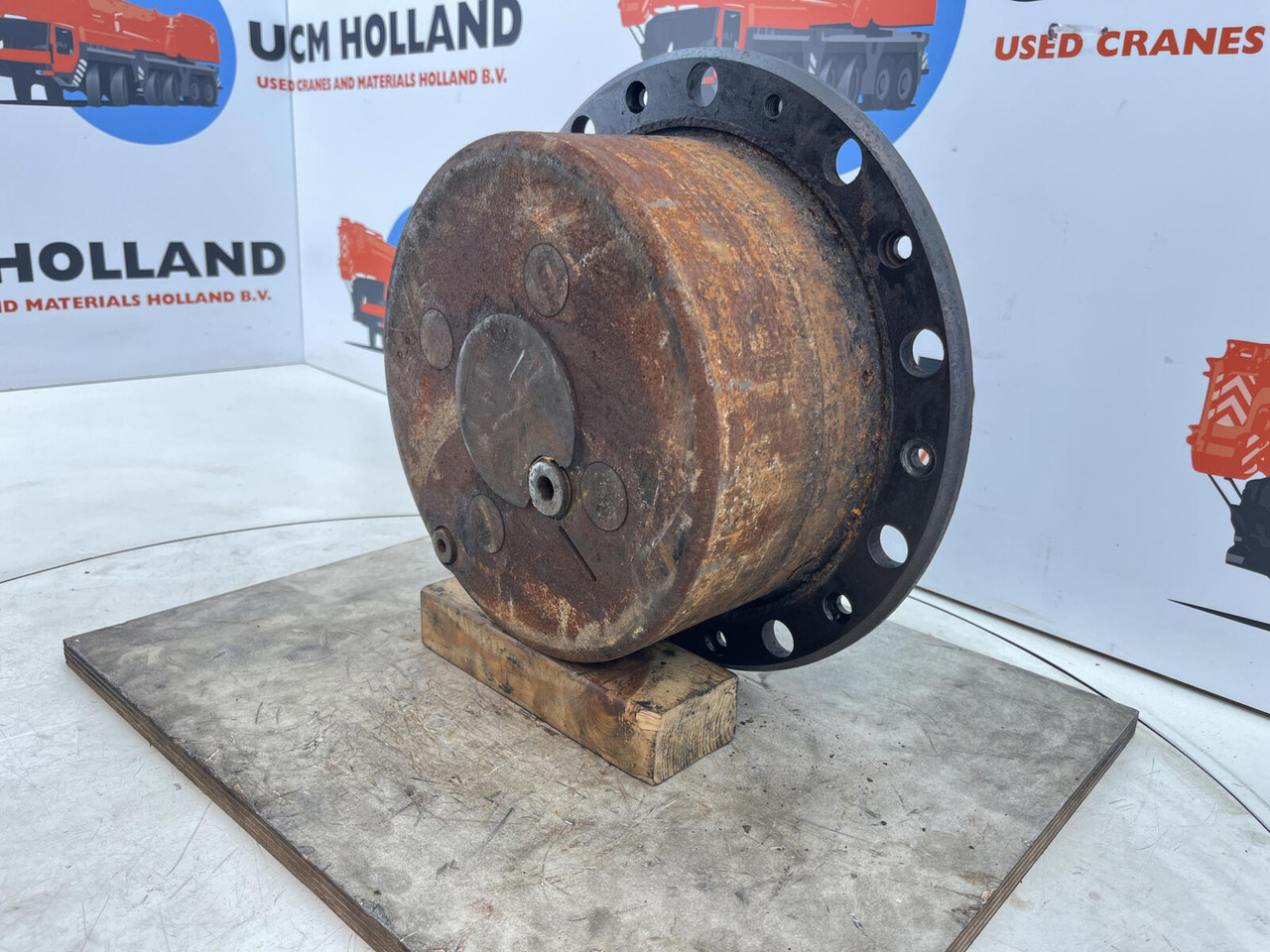 FAUN RTF 30-2 planetary gear 22-25-74-38-4pl-H137-46 - Sānpārvads - Autoceltnis: foto 2 FAUN RTF 30-2 planetary gear 22-25-74-38-4pl-H137-46 - Sānpārvads - Autoceltnis: foto 2