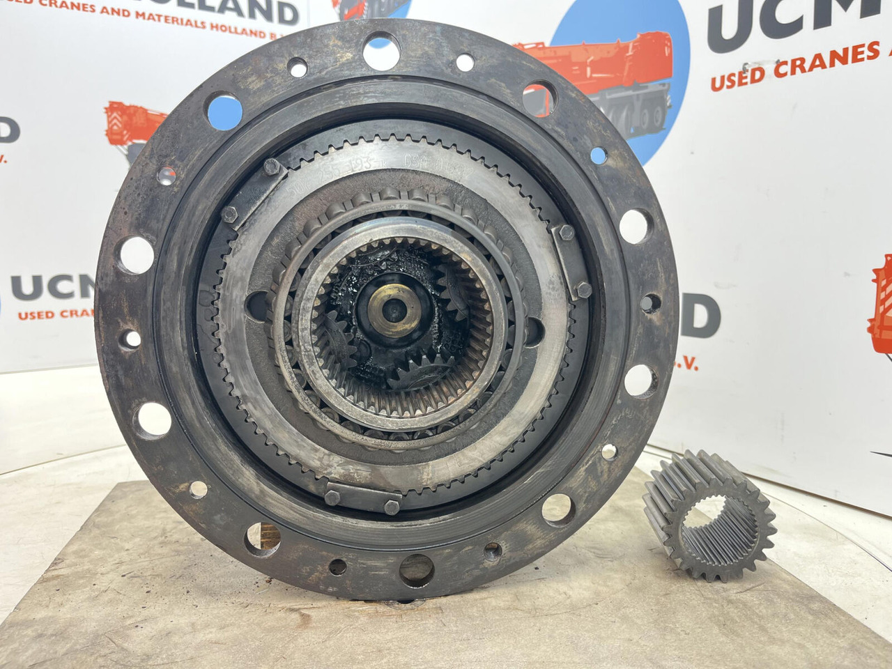 FAUN RTF 30-2 planetary gear 22-25-74-38-4pl-H137-46 - Sānpārvads - Autoceltnis: foto 5 FAUN RTF 30-2 planetary gear 22-25-74-38-4pl-H137-46 - Sānpārvads - Autoceltnis: foto 5