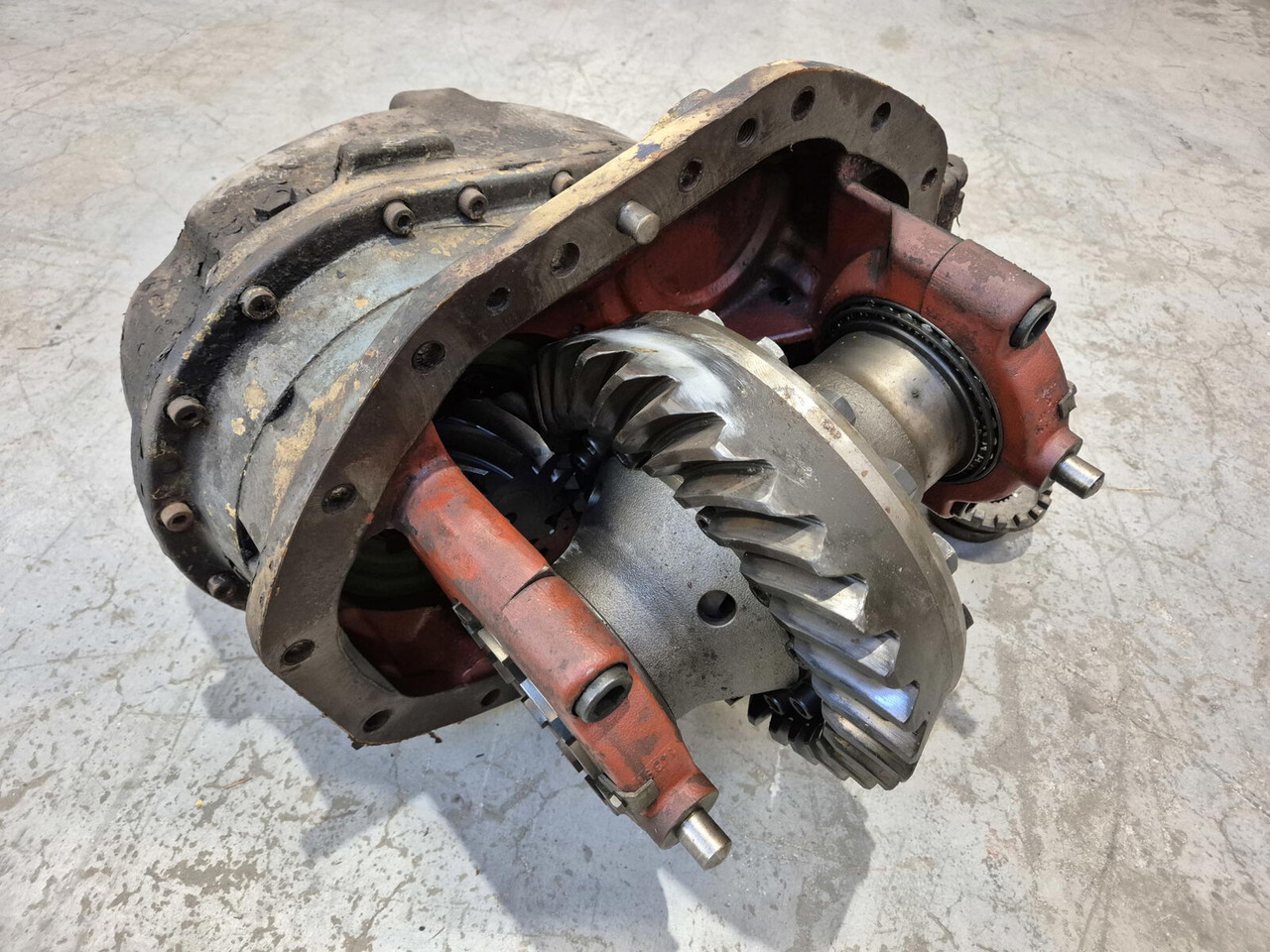 FAUN RTF 60 mid differential 12 x 27 - Diferenciālis - Autoceltnis: foto 2 FAUN RTF 60 mid differential 12 x 27 - Diferenciālis - Autoceltnis: foto 2