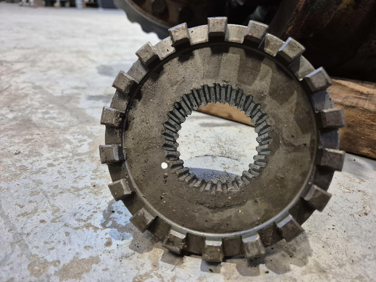 FAUN RTF 60 mid differential 12 x 27 - Diferenciālis - Autoceltnis: foto 5 FAUN RTF 60 mid differential 12 x 27 - Diferenciālis - Autoceltnis: foto 5