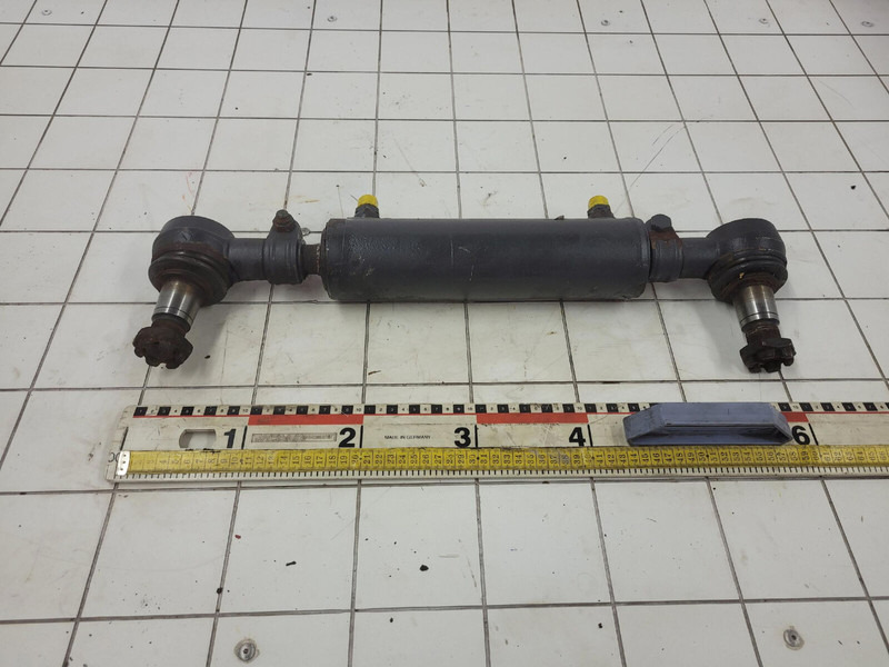 Hidrauliskais cilindrs - Celtnis Faun ATF 50G-3 steering cylinder: foto 1