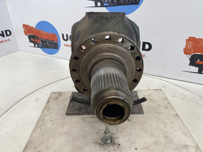 Faun Faun ATF 30 Steering knuckle 16 holes axle 1 - Grozāmass - Celtnis: foto 2 Faun Faun ATF 30 Steering knuckle 16 holes axle 1 - Grozāmass - Celtnis: foto 2