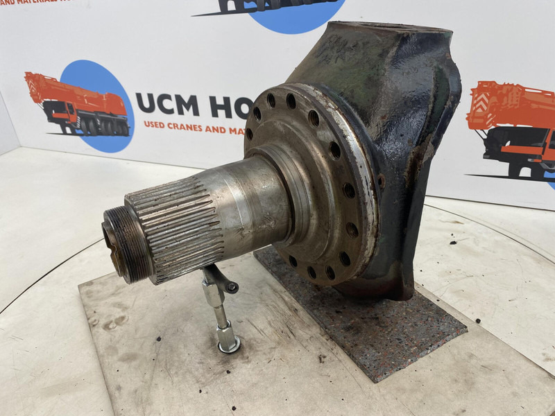 Faun Faun ATF 30 Steering knuckle 16 holes axle 1 - Grozāmass - Celtnis: foto 1 Faun Faun ATF 30 Steering knuckle 16 holes axle 1 - Grozāmass - Celtnis: foto 1