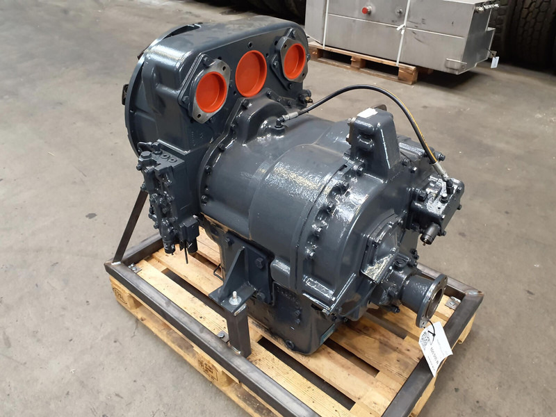 Faun RTF 50-3 Clark gearbox - Pārnesumkārba - Celtnis: foto 1 Faun RTF 50-3 Clark gearbox - Pārnesumkārba - Celtnis: foto 1