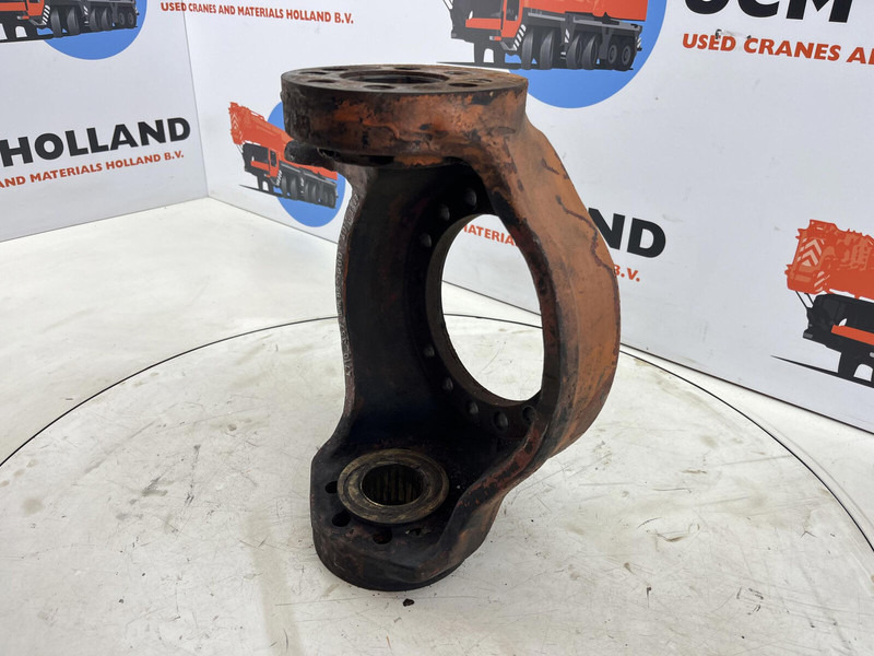 Faun RTF 50 Steering knuckle 16 holes axle 1 left - Grozāmass: foto 4 Faun RTF 50 Steering knuckle 16 holes axle 1 left - Grozāmass: foto 4
