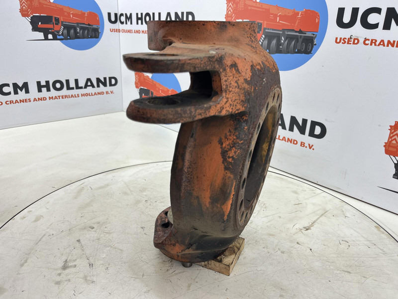 Faun RTF 50 Steering knuckle 16 holes axle 3 right - Grozāmass: foto 3 Faun RTF 50 Steering knuckle 16 holes axle 3 right - Grozāmass: foto 3