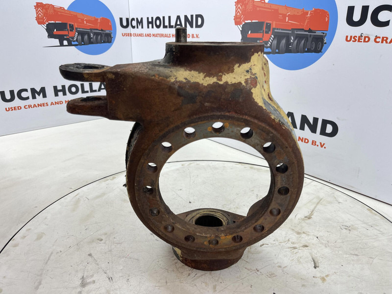 Faun RTF 50 Steering knuckle 16 holes axle 4 right - Grozāmass: foto 2 Faun RTF 50 Steering knuckle 16 holes axle 4 right - Grozāmass: foto 2