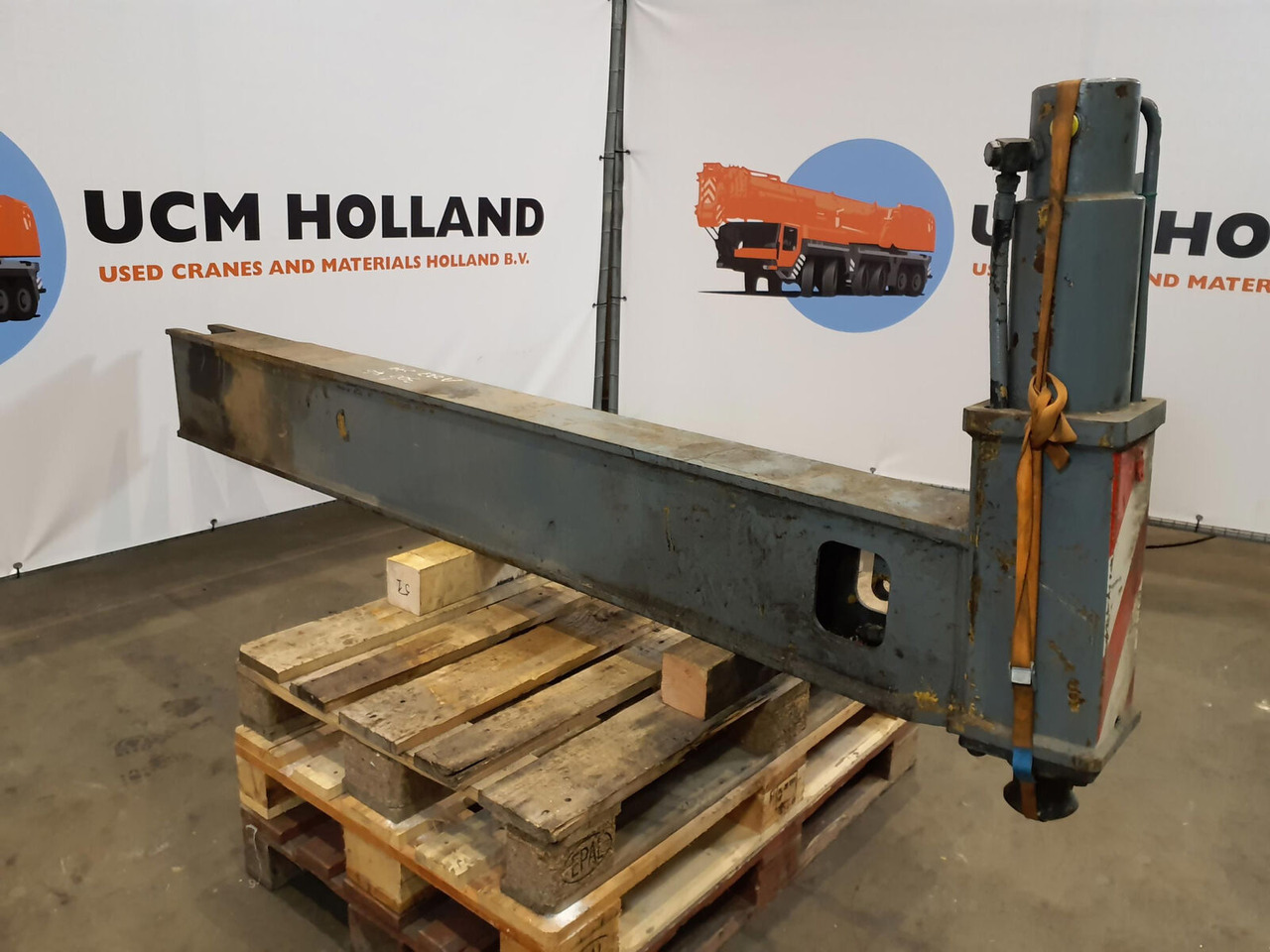 Grove AT 633 outrigger beam complete rear - Piekare - Autoceltnis: foto 1 Grove AT 633 outrigger beam complete rear - Piekare - Autoceltnis: foto 1