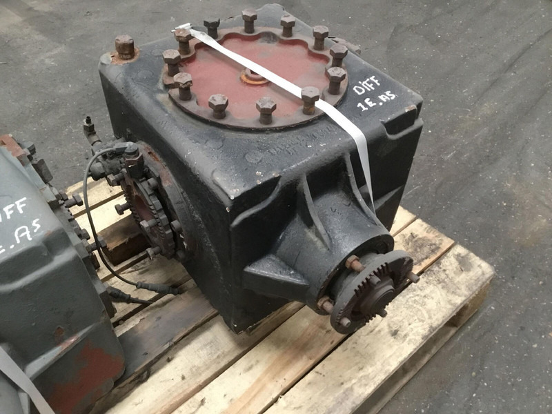Grove GMK 2035 Diff box axle nr 1 - Diferenciālis - Celtnis: foto 2 Grove GMK 2035 Diff box axle nr 1 - Diferenciālis - Celtnis: foto 2
