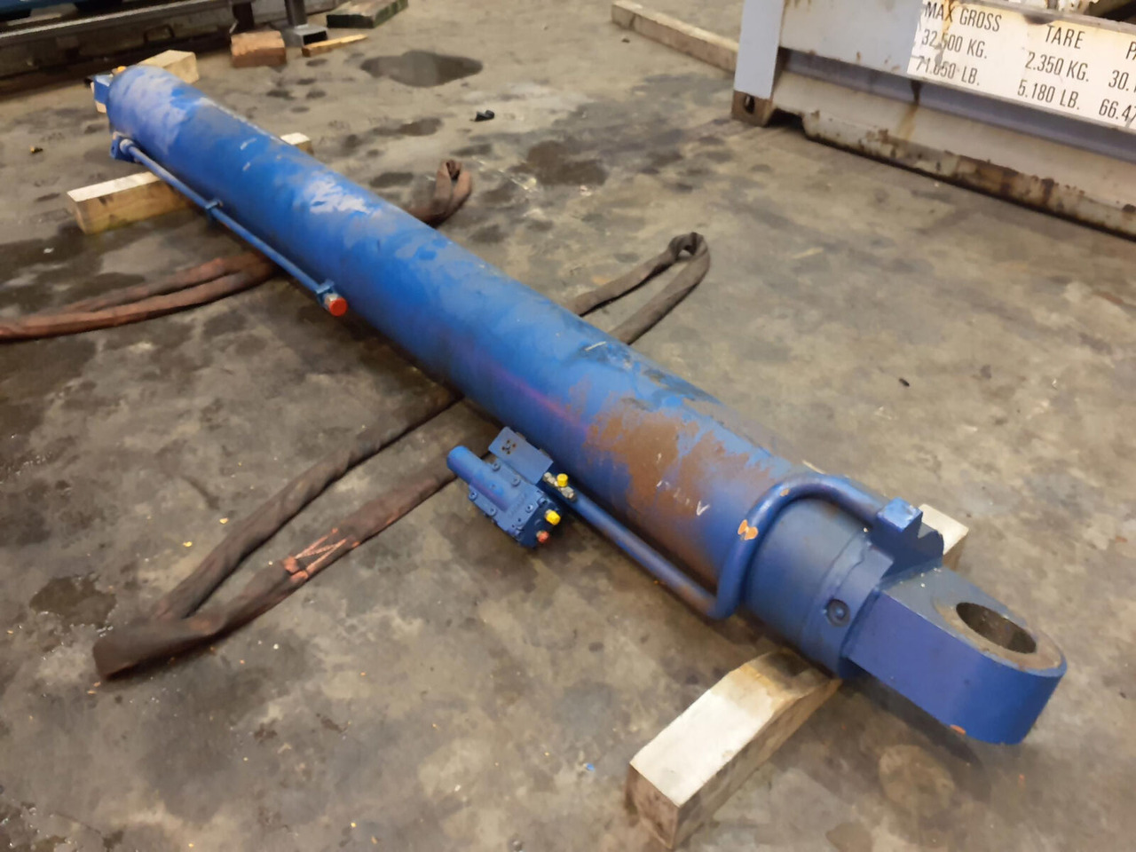 Grove GMK 3050 boom cylinder - Hidrauliskais cilindrs - Autoceltnis: foto 1 Grove GMK 3050 boom cylinder - Hidrauliskais cilindrs - Autoceltnis: foto 1