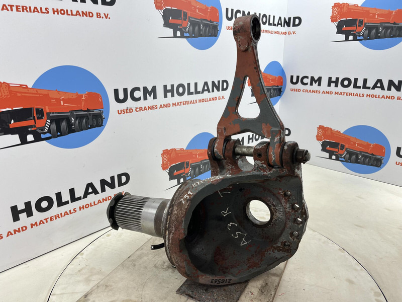 Grove GMK 3055 Steering knuckle 16 holes axle 3 right - Grozāmass: foto 4 Grove GMK 3055 Steering knuckle 16 holes axle 3 right - Grozāmass: foto 4