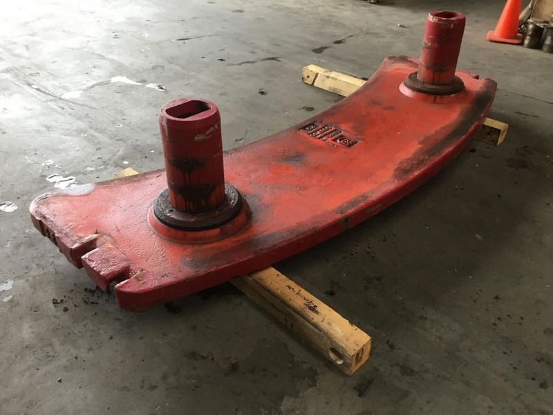 Grove GMK 3055 counterweight 1 ton - Pretsvars - Celtniecības tehnika: foto 1 Grove GMK 3055 counterweight 1 ton - Pretsvars - Celtniecības tehnika: foto 1
