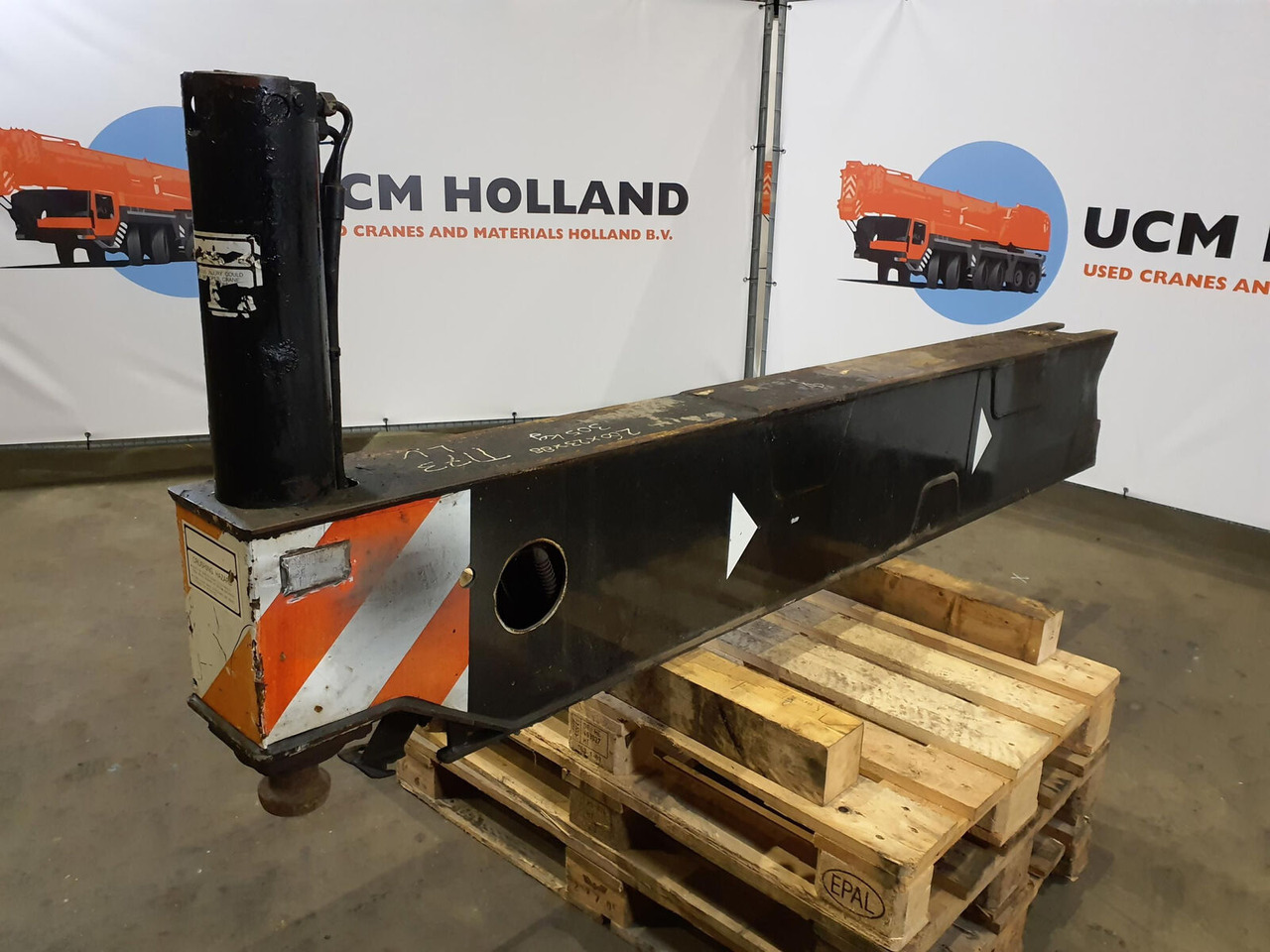 Grove GMK 3055 sliding beam complete front - Piekare - Autoceltnis: foto 2 Grove GMK 3055 sliding beam complete front - Piekare - Autoceltnis: foto 2