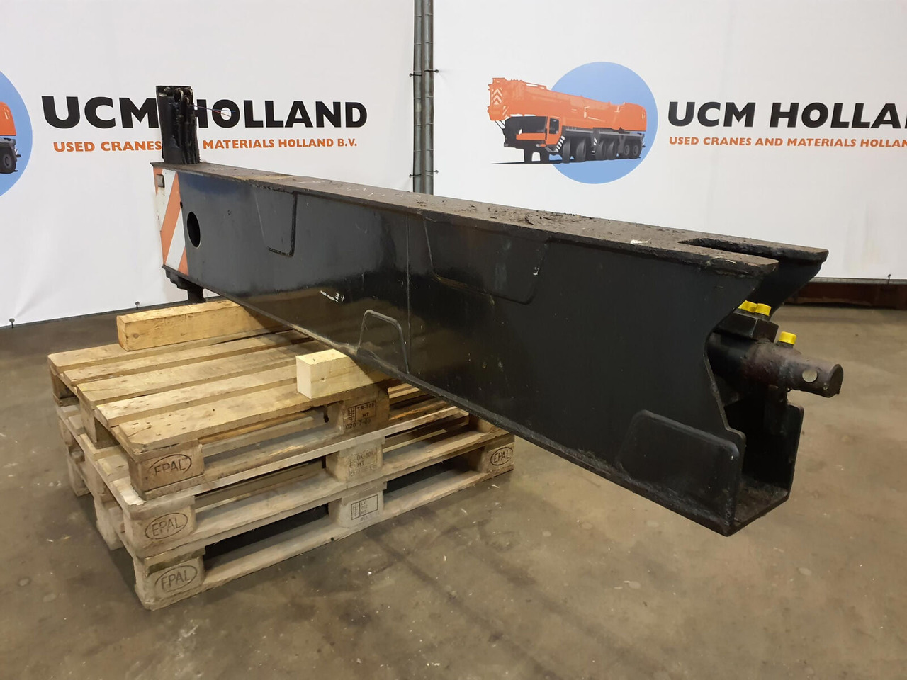 Grove GMK 3055 sliding beam complete rear - Piekare - Autoceltnis: foto 3 Grove GMK 3055 sliding beam complete rear - Piekare - Autoceltnis: foto 3