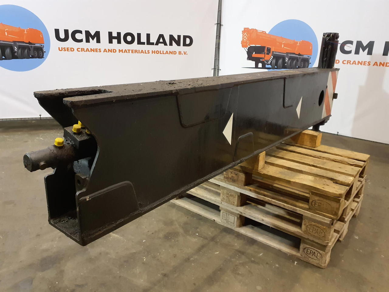 Grove GMK 3055 sliding beam complete rear - Piekare - Autoceltnis: foto 4 Grove GMK 3055 sliding beam complete rear - Piekare - Autoceltnis: foto 4