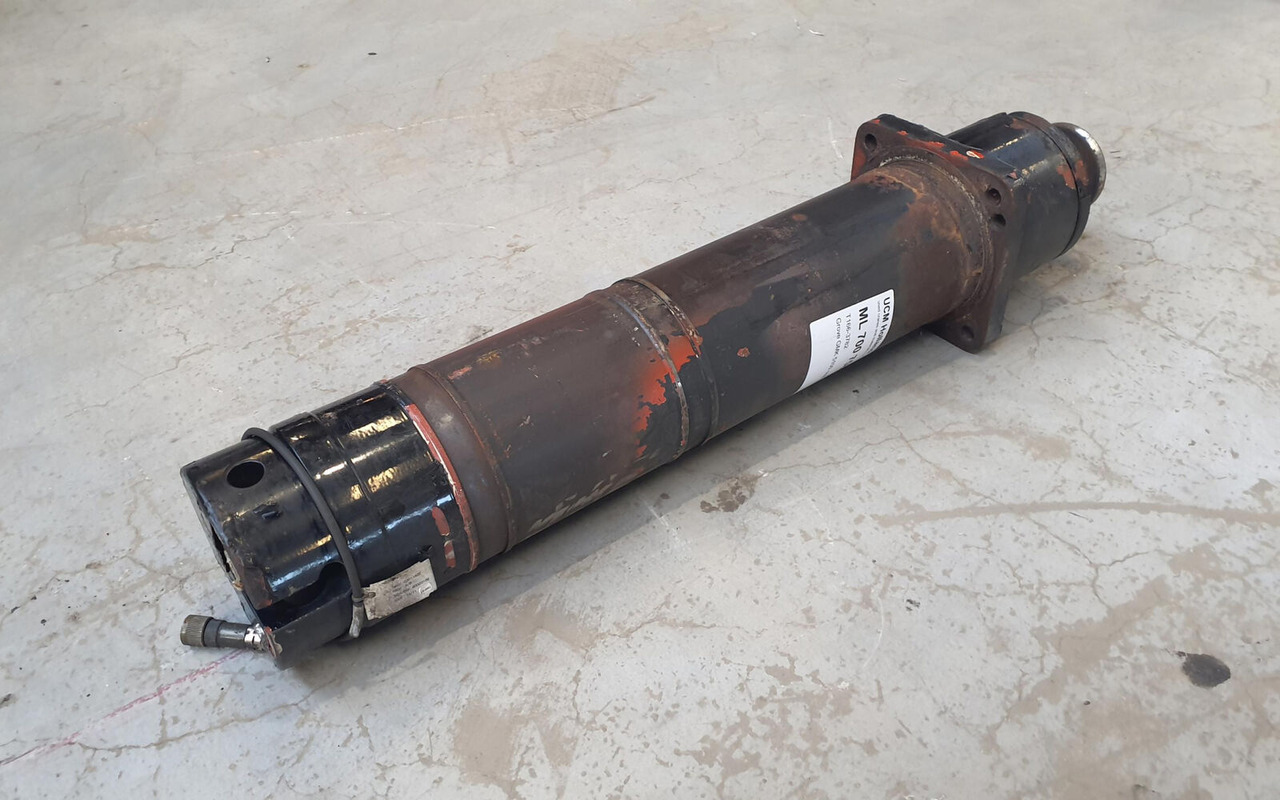 Grove GMK 5100 outrigger cylinder - Hidrauliskais cilindrs - Celtnis: foto 3 Grove GMK 5100 outrigger cylinder - Hidrauliskais cilindrs - Celtnis: foto 3