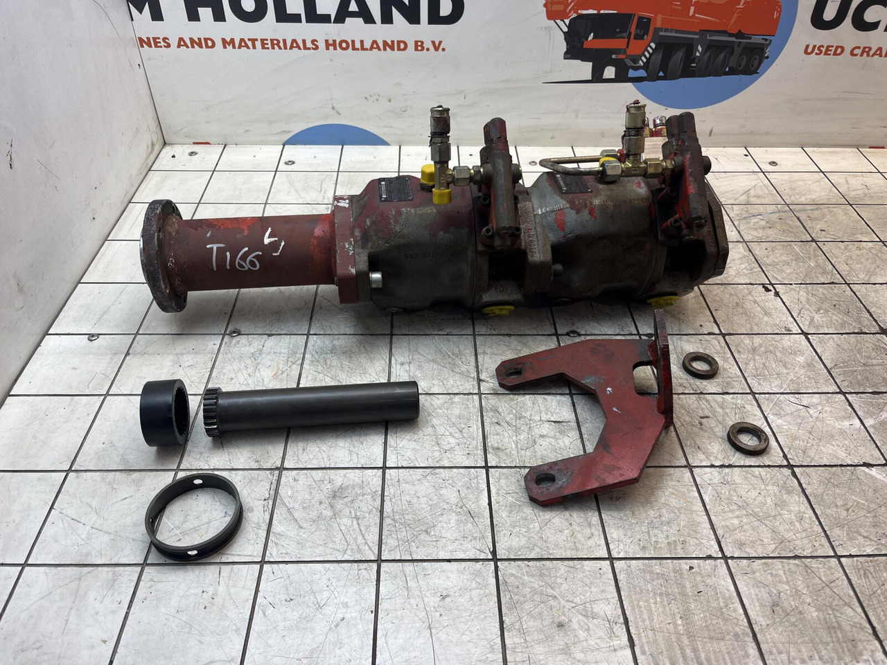 Grove GMK 5100 pump combination - Hidrauliskais sūknis - Autoceltnis: foto 1 Grove GMK 5100 pump combination - Hidrauliskais sūknis - Autoceltnis: foto 1