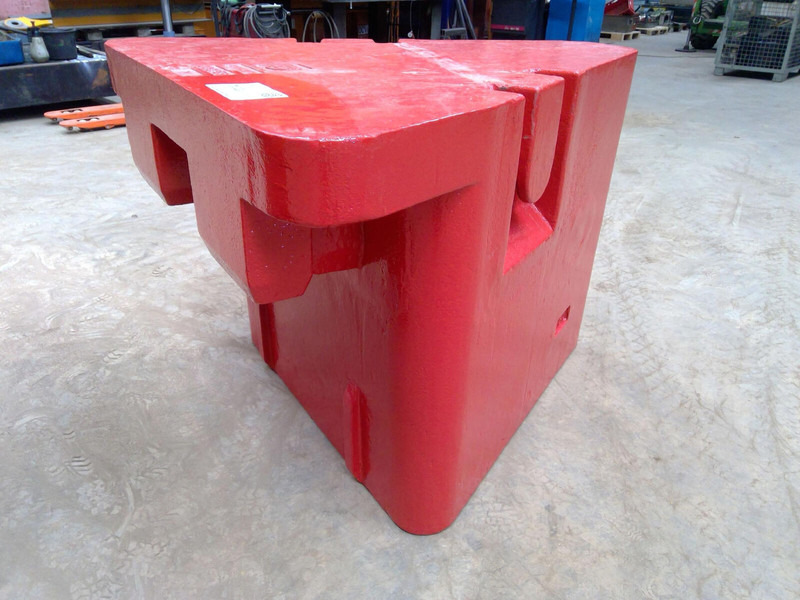 Grove GMK 5130-1/2 counterweight 5,8 ton - Pretsvars - Celtniecības tehnika: foto 4 Grove GMK 5130-1/2 counterweight 5,8 ton - Pretsvars - Celtniecības tehnika: foto 4