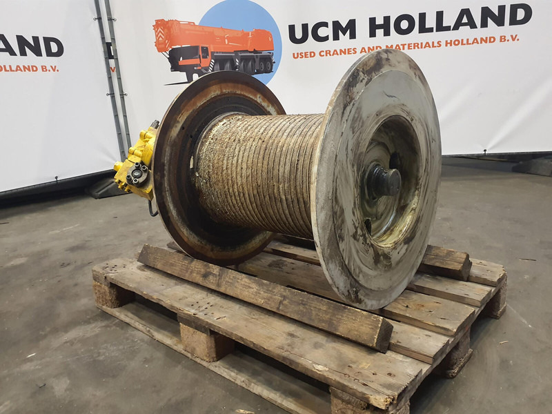 Grove GMK 5130-1 winch with hoist gear - Celtnis-manipulators: foto 3 Grove GMK 5130-1 winch with hoist gear - Celtnis-manipulators: foto 3