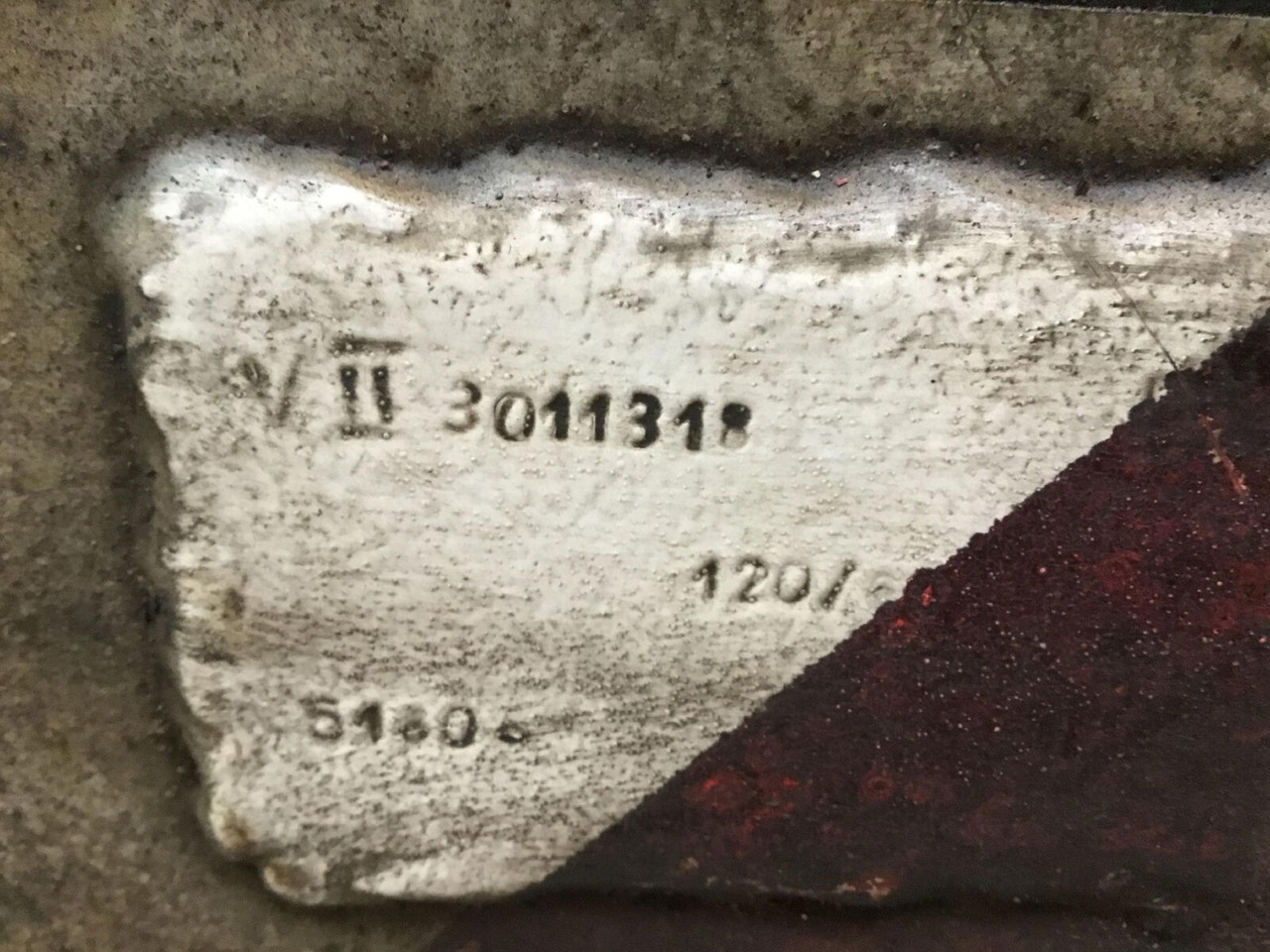 Grove GMK 5200 outrigger beam front - Piekare - Autoceltnis: foto 5 Grove GMK 5200 outrigger beam front - Piekare - Autoceltnis: foto 5