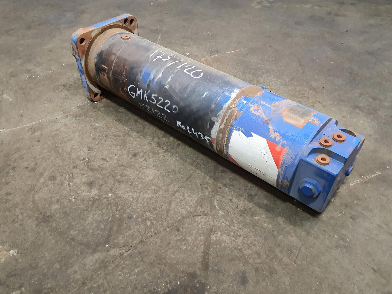 Grove GMK 5220, 5170 outrigger cylinder - Piekare - Autoceltnis: foto 4 Grove GMK 5220, 5170 outrigger cylinder - Piekare - Autoceltnis: foto 4