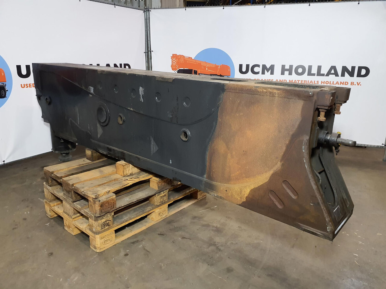 Grove GMK 6400 outrigger beam rear complete - Piekare - Celtnis: foto 3 Grove GMK 6400 outrigger beam rear complete - Piekare - Celtnis: foto 3