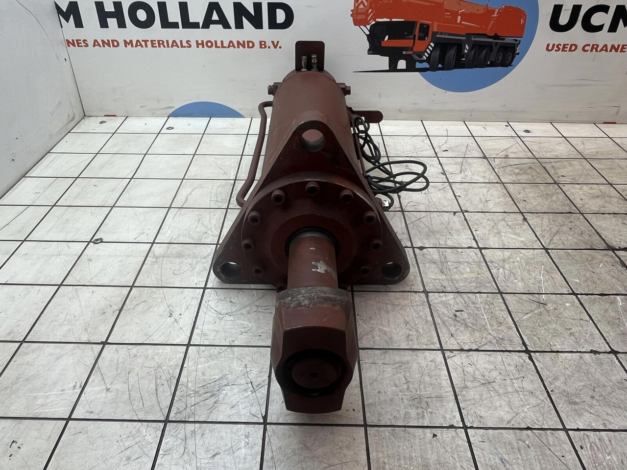 Grove GMK counterweight cylinder - Hidrauliskais cilindrs - Autoceltnis: foto 4 Grove GMK counterweight cylinder - Hidrauliskais cilindrs - Autoceltnis: foto 4