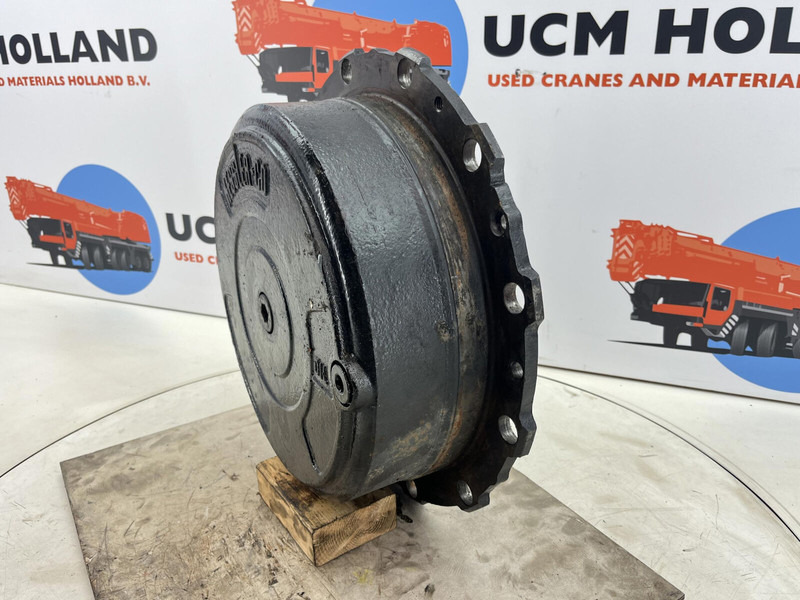 Grove GMK planetary gear 12-23-60-34-46-3pl-H135 - Piekare - Celtnis: foto 2 Grove GMK planetary gear 12-23-60-34-46-3pl-H135 - Piekare - Celtnis: foto 2