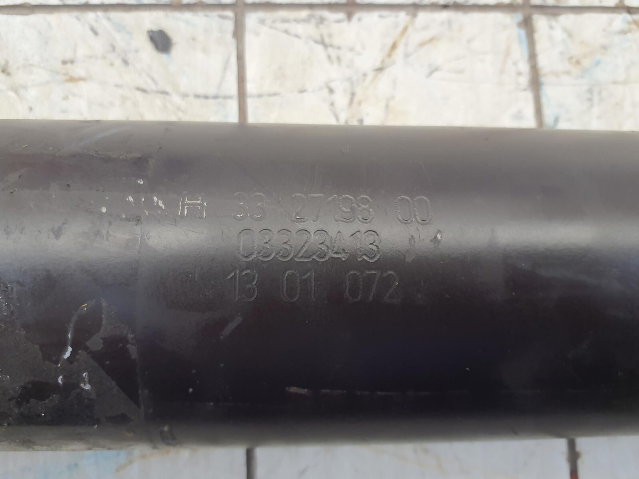 Grove GMK steering cylinder with length sensor - Hidrauliskais cilindrs - Autoceltnis: foto 5 Grove GMK steering cylinder with length sensor - Hidrauliskais cilindrs - Autoceltnis: foto 5