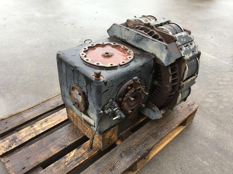 Grove Kessler Grove GMK 5100 diff box axle 5 - Pārnesumkārba - Celtnis: foto 2 Grove Kessler Grove GMK 5100 diff box axle 5 - Pārnesumkārba - Celtnis: foto 2