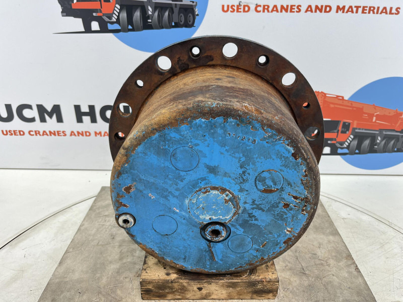 Piekare - Celtnis KESSLER planetary gear 22-25-74-40-4pl-H172-46: foto 1