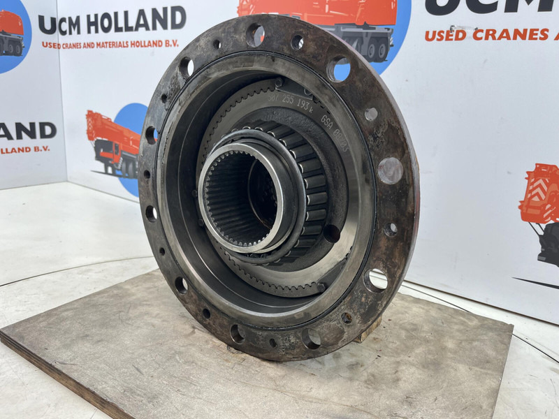 KESSLER planetary gear 22-25-74-40-4pl-H177-46 - Piekare - Celtnis: foto 3 KESSLER planetary gear 22-25-74-40-4pl-H177-46 - Piekare - Celtnis: foto 3